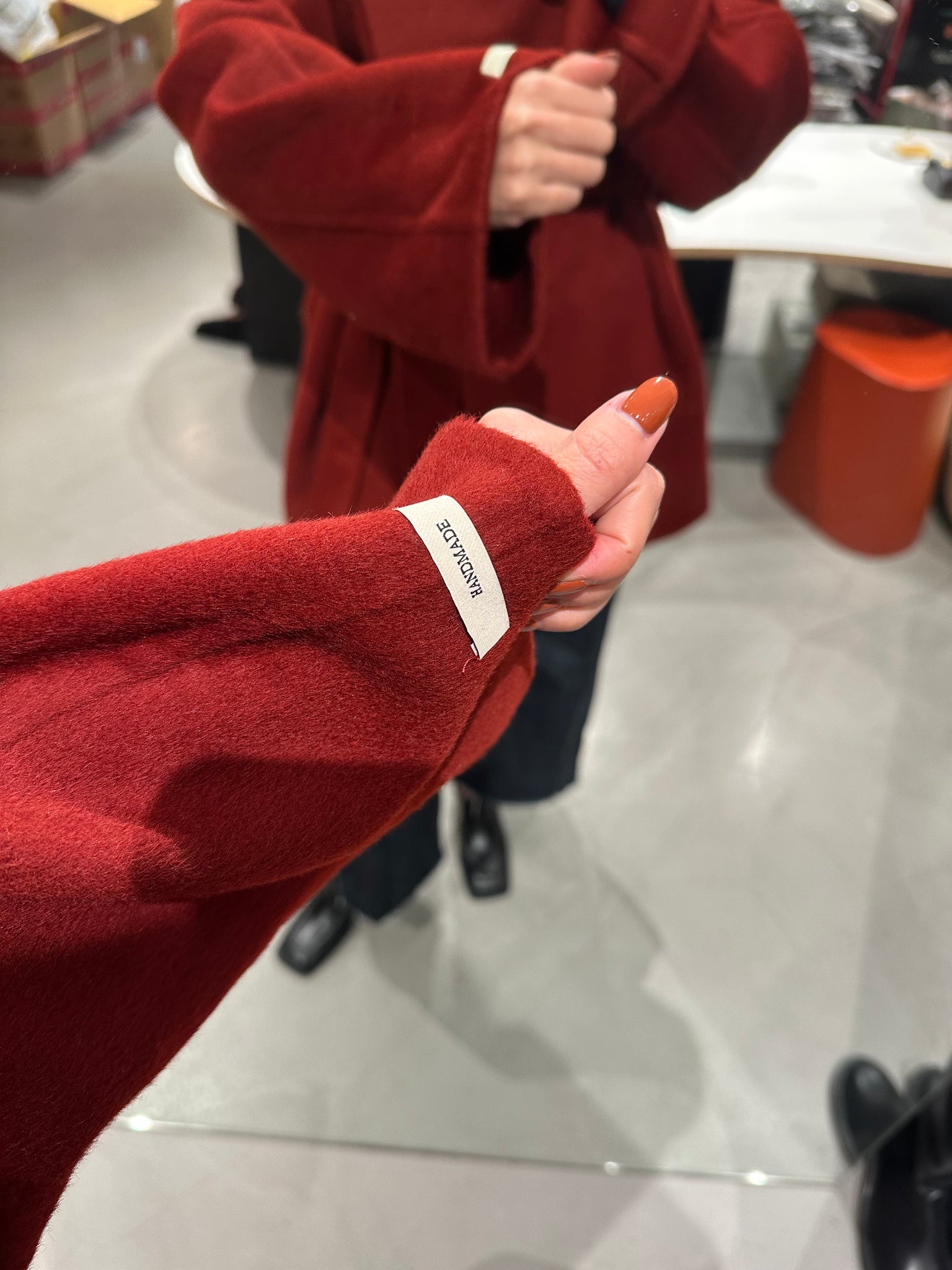 Stylish Handmade Wool Coat (10-12Dec $798, 之後批發價$998）