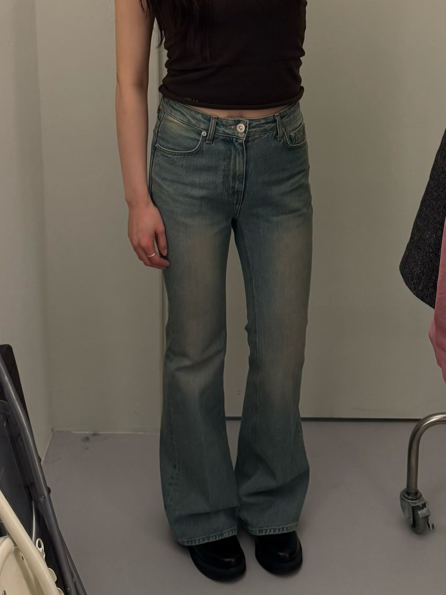 LYSM Signture Flare Jeans 2026  (16-18Apr $698, 之後批發價$768）
