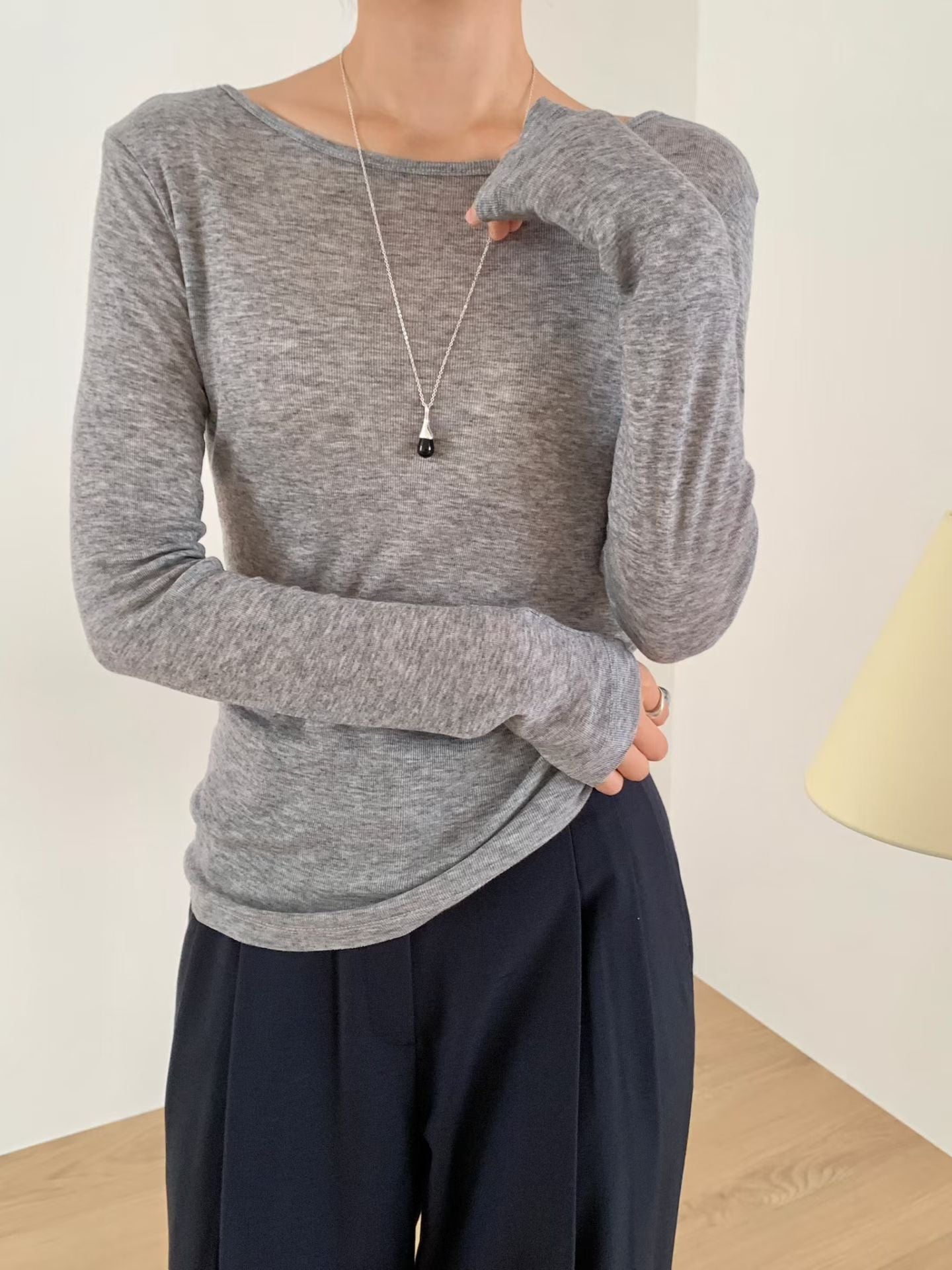Nice Collar Thin Long Sleeve Tee (加購$188)