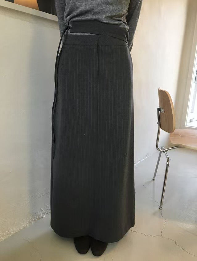 Straight Stripe Belt Skirt