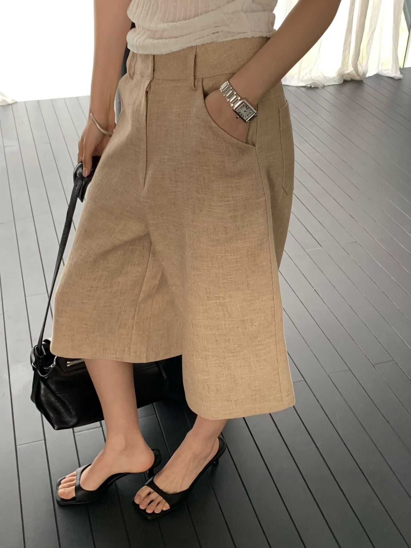 Nice Cutting Bermuda Shorts (5-6Jun 超抵價$468, 之後批發價$498)