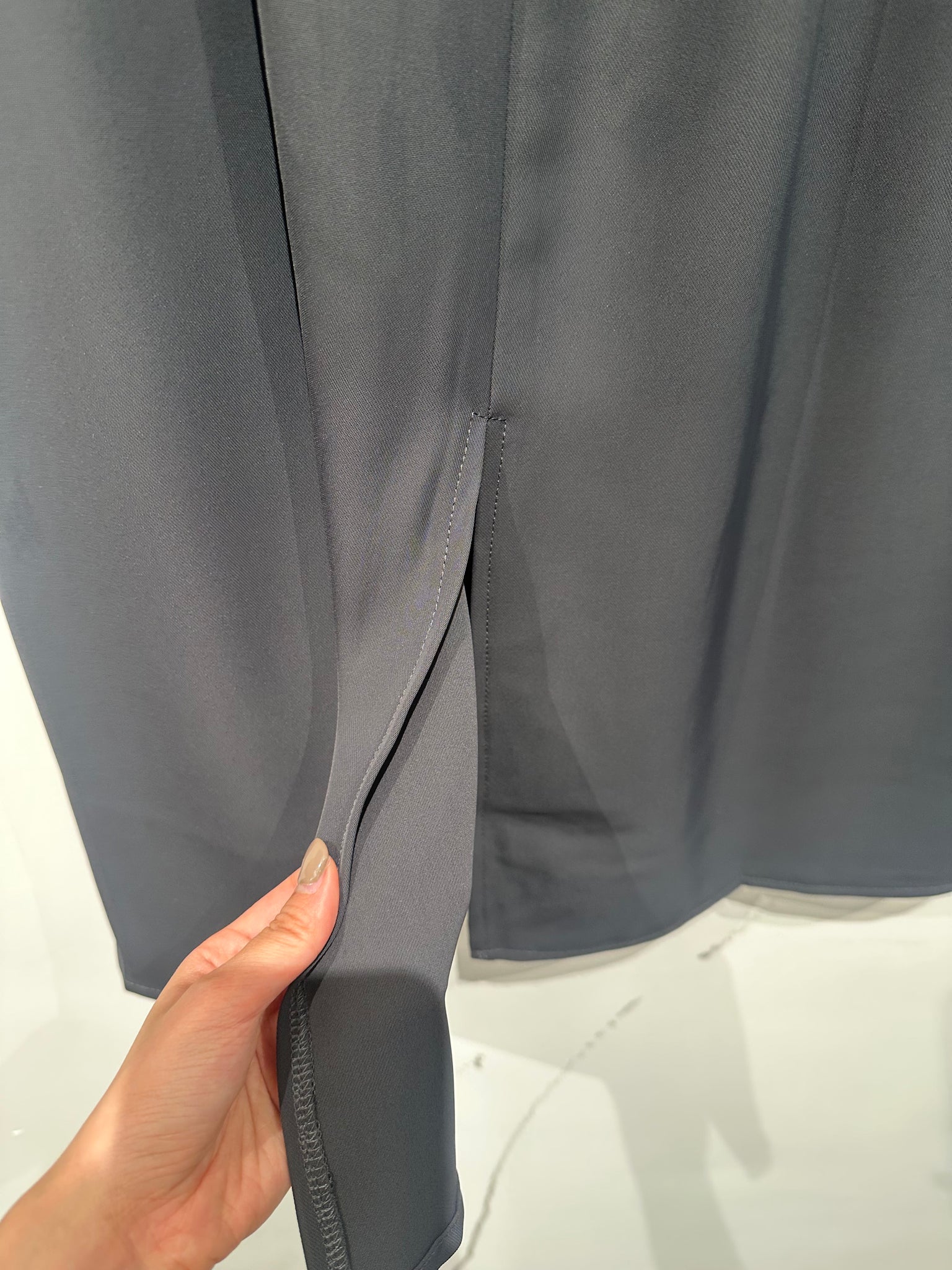 Comfy Drape Pockrt Skirt (限時超抵快閃價$298至今晚23:59, 3-5Jul 超抵價$368, 之後批發價$468)