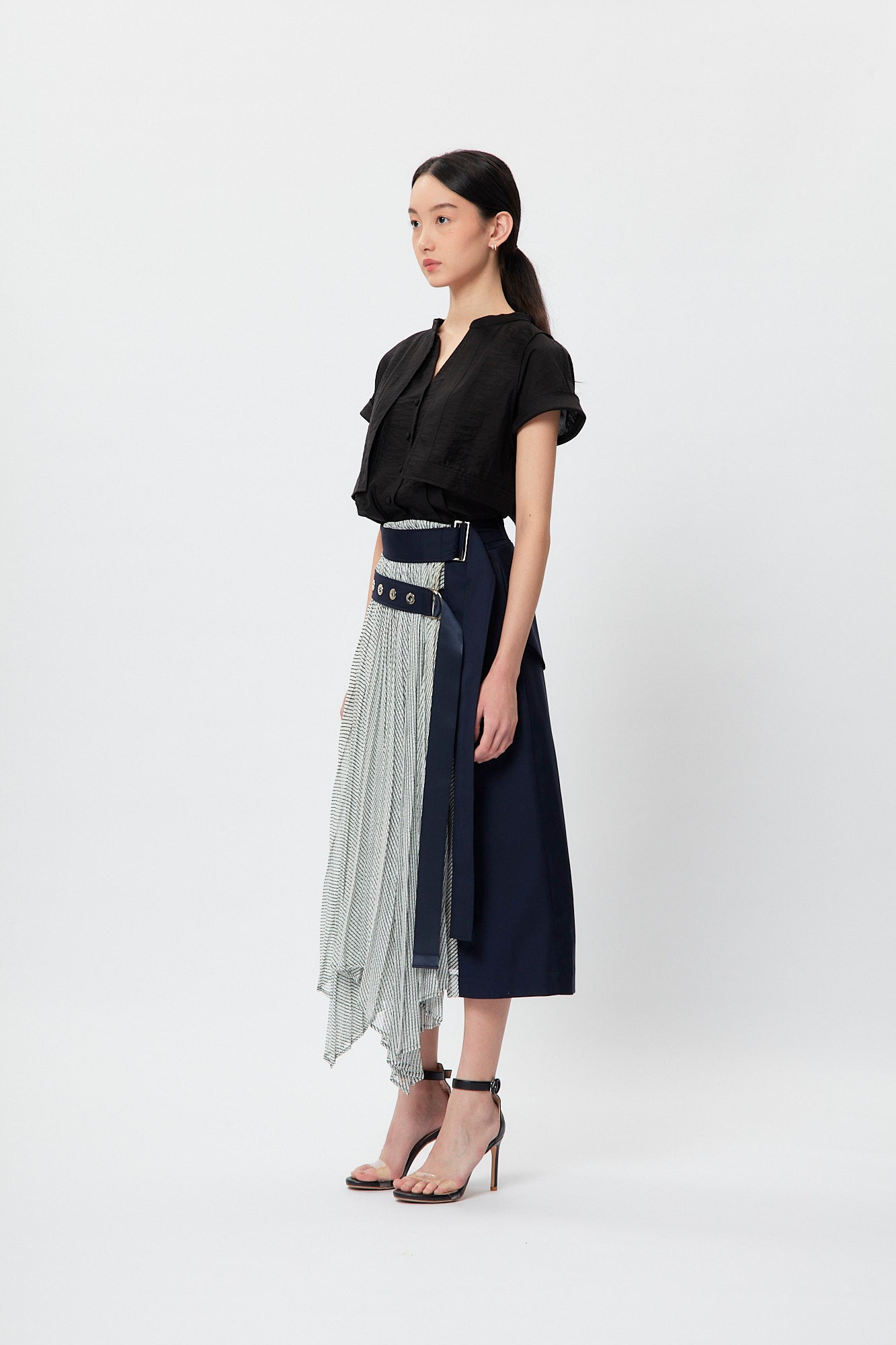Belted Asymmetric Pleating Skirt