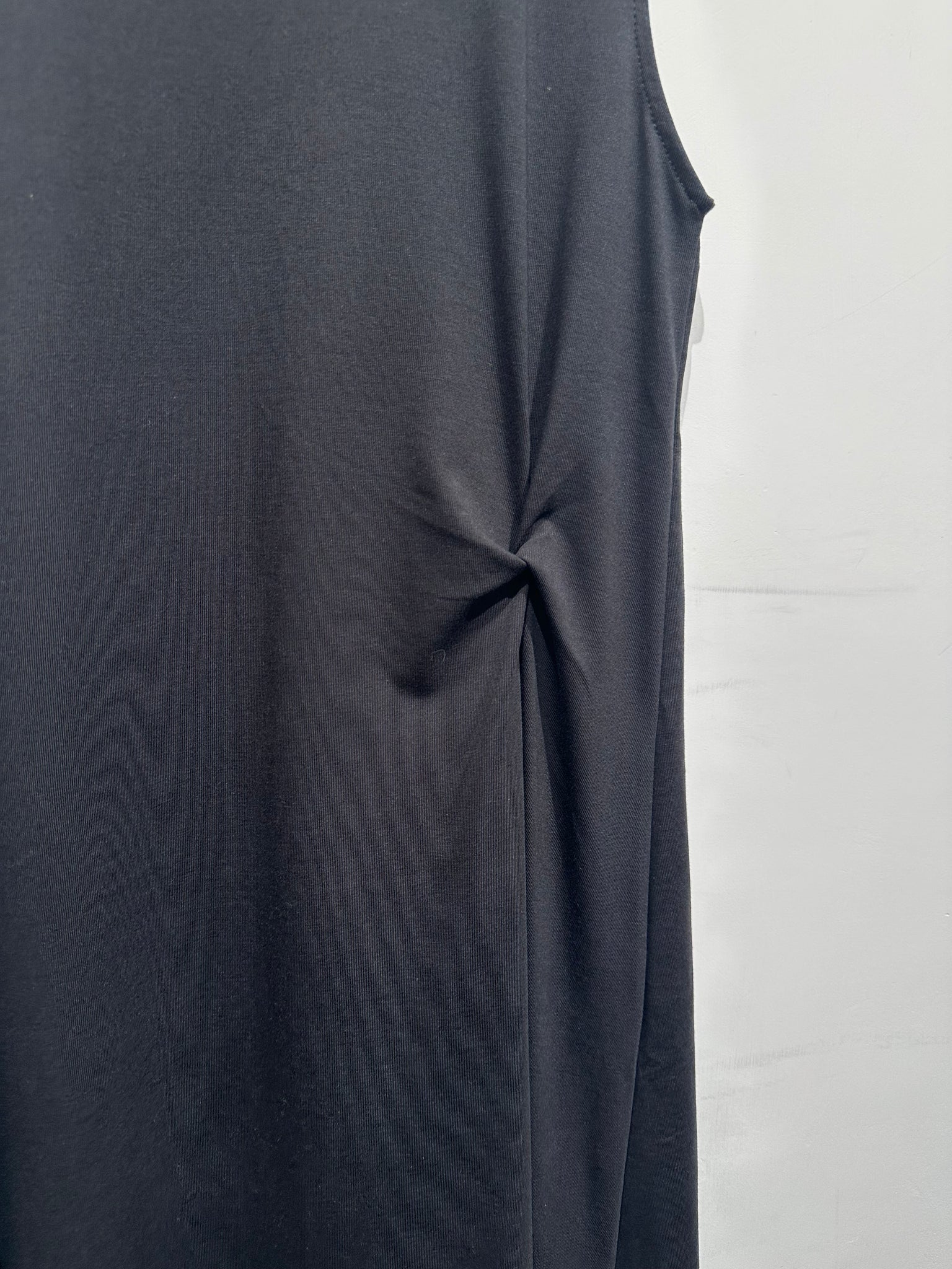 Essential Twist Dress (29Apr-1May $298, 之後批發價$368）