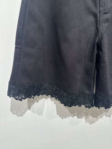 Cool Lace Hem Short  (24-27Jun 超抵價$428, 之後批發價$468)