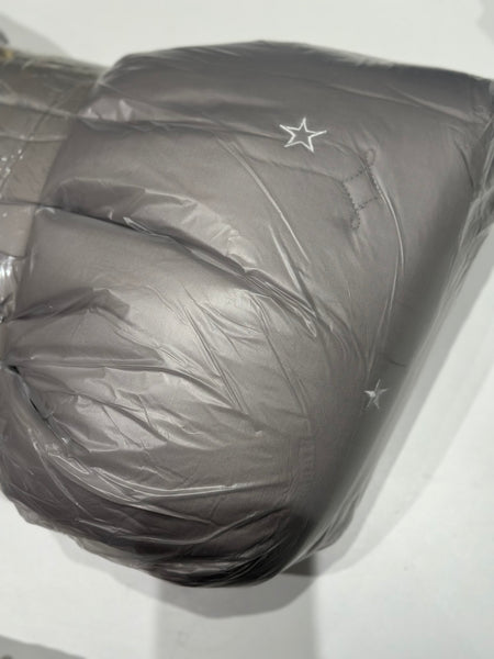Light Grey Star Embroidery