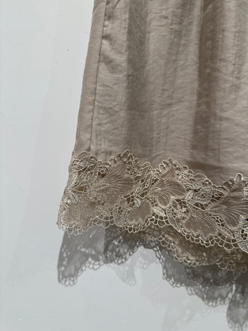 Bohemia Lace Short Set  (28-30May 超抵價$498, 之後批發價$598)