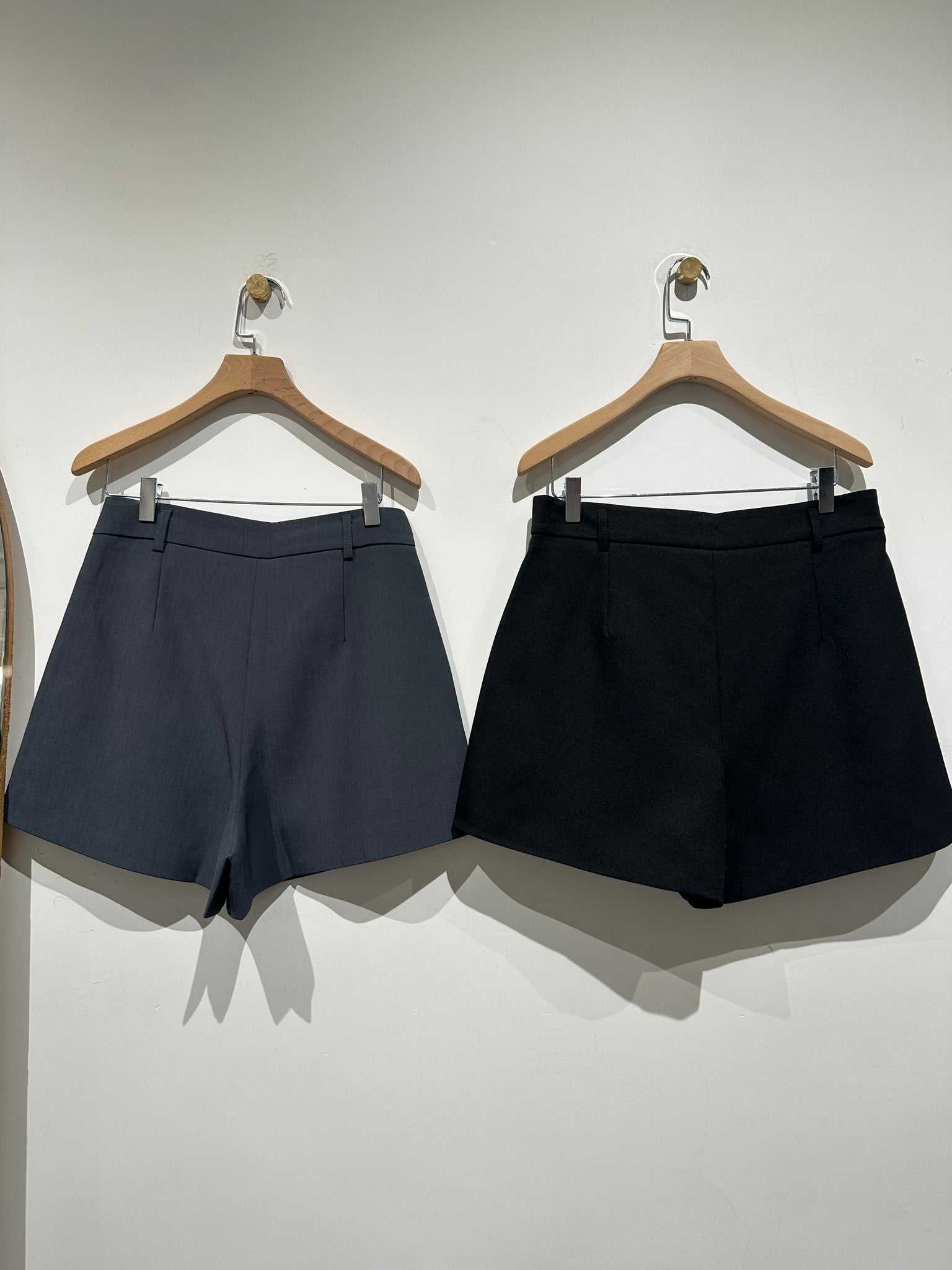 Front Line Pocket Shorts  (15-17Oct超抵價$368, 之後批發價$398)