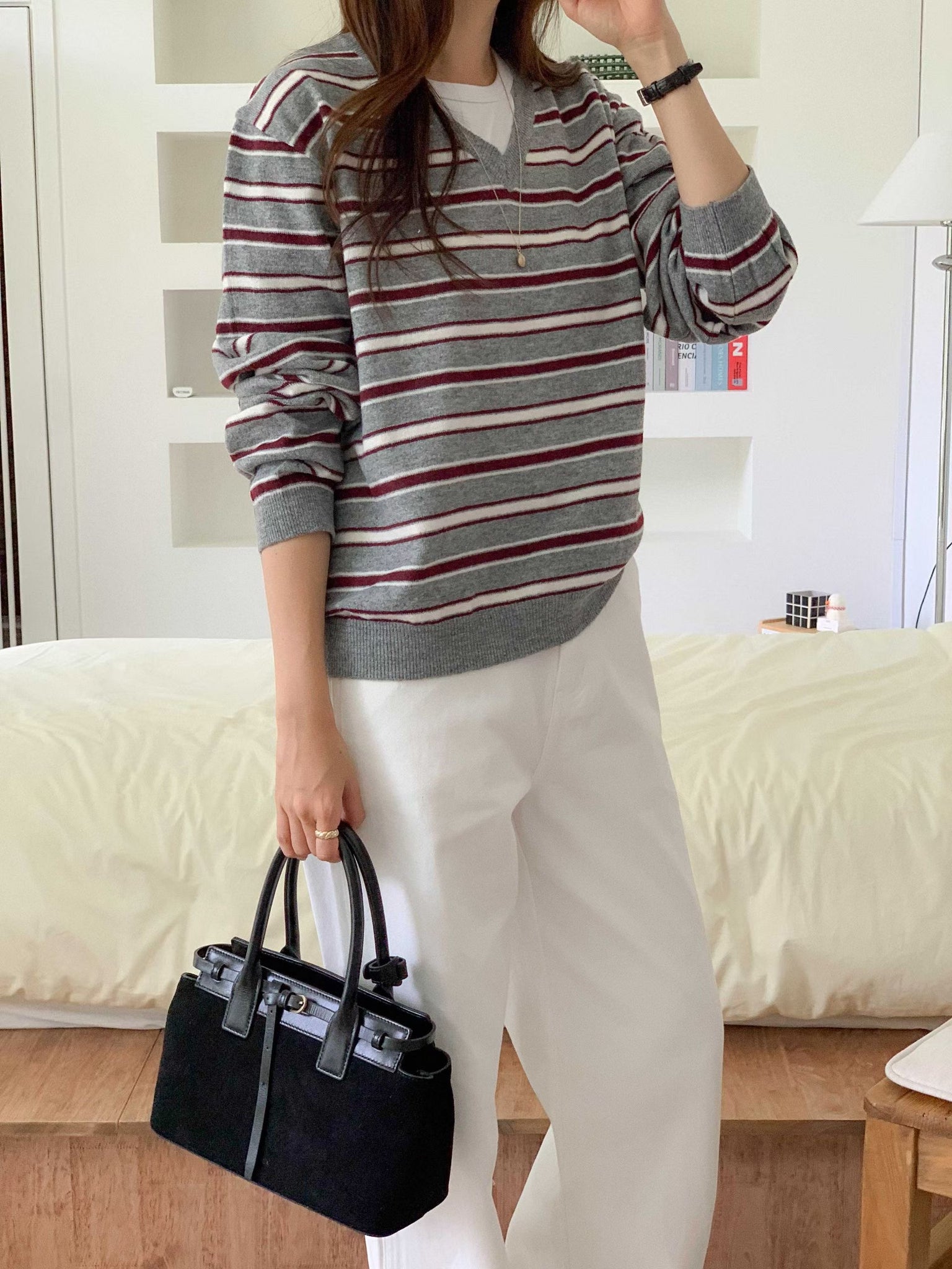 Nice Colour Mix V Neck Stripe Knit Pullover