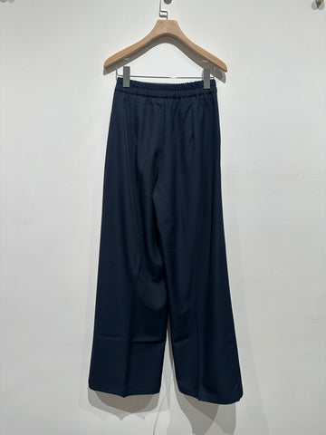 Essential Drape Tailor Pants (5-8Nov $298, 之後批發價$398）