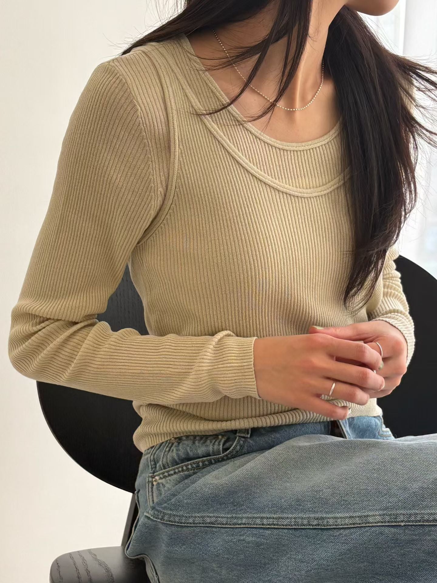 Trendy Two Piece Knit Top (3-5Mar $328, 之後批發價$368）