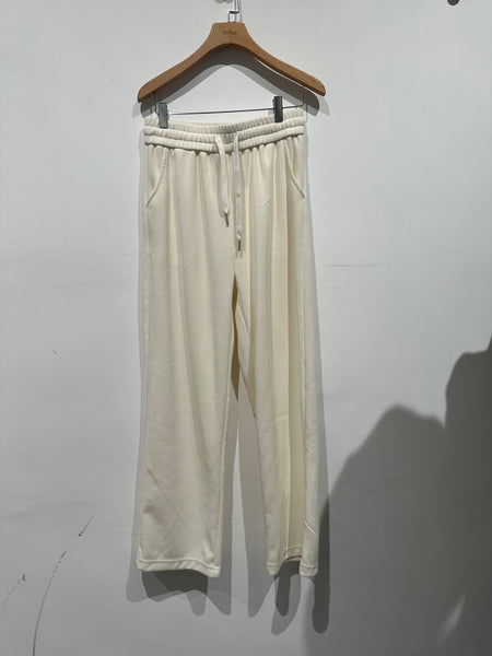 Daily Causal Ribbed Pants (15-18Jan $298, 之後批發價$348）