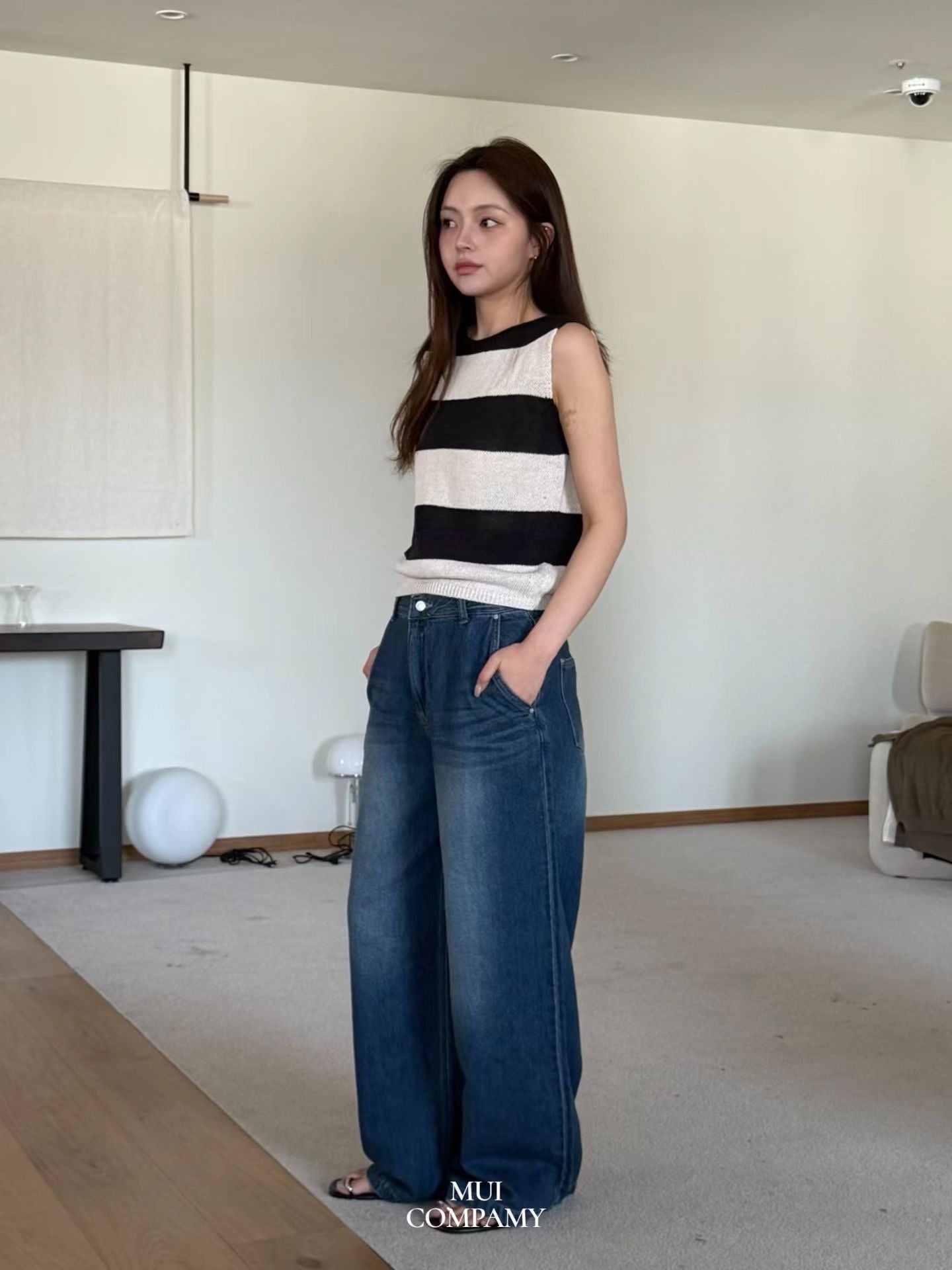 French Style Thick Stripe Knit Vest (30Apr-2May $398, 之後批發價$468）
