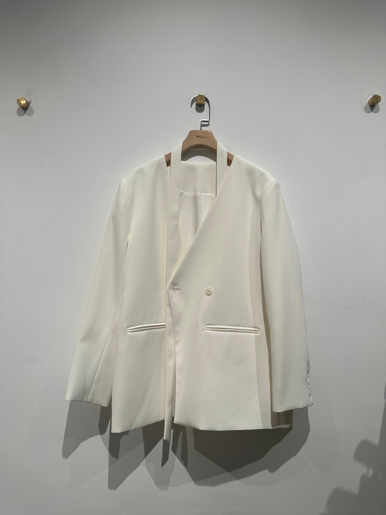 Collarless Blazer Ivory (9-11Jul 超抵價$598, 之後批發價$698)