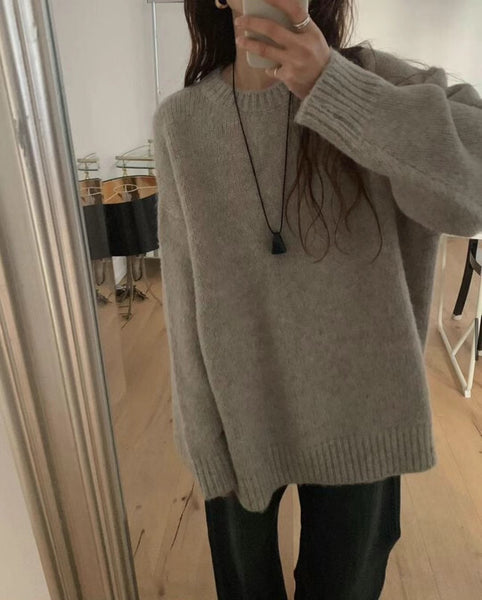 Oversize Crew Neck Knit Top