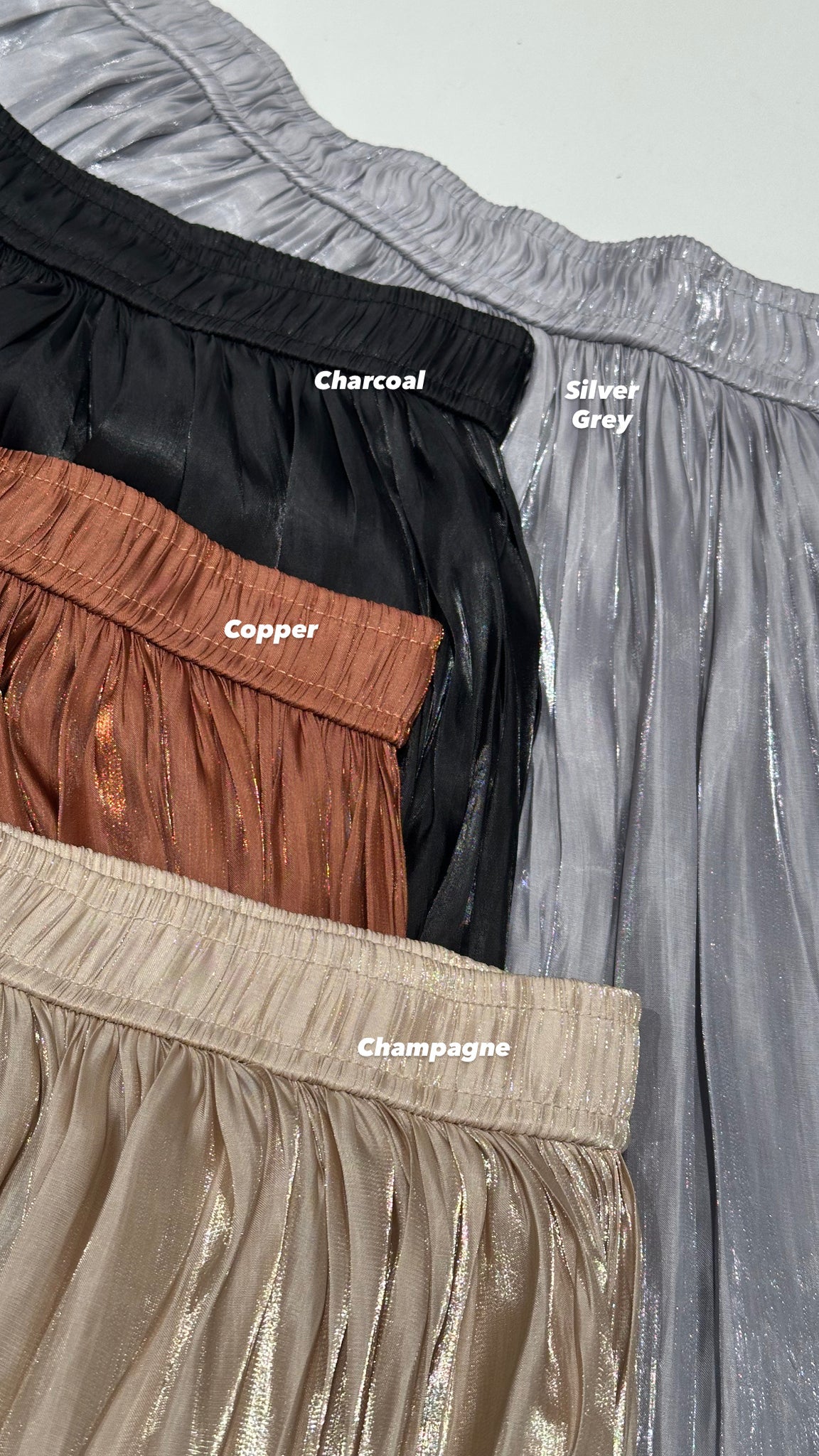Reflective Flare Skirt (加購$198)