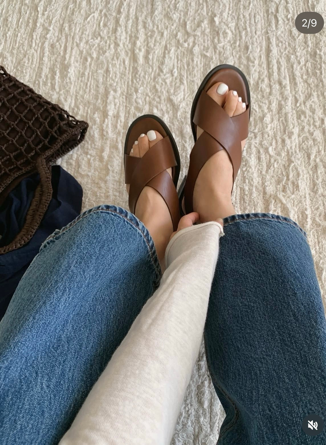 Genuine Leather Classy Cross Sandal (28-30May 超抵價 $528, 批發價$568)