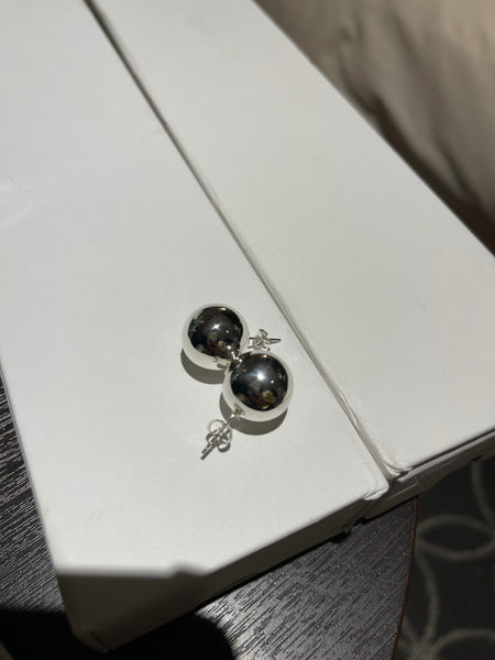 WS2023NOV319 (Earrings - 16M 3D Ball Silver)