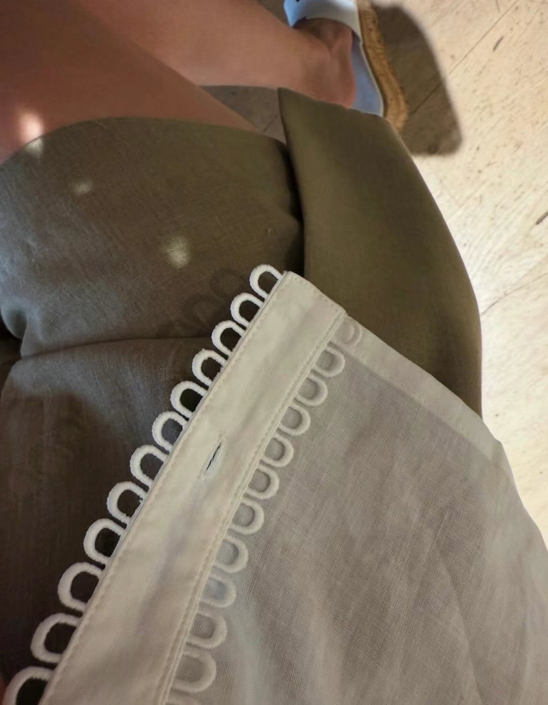 JS NY Premium Linen Cotton Boxy Blouse (15-17Jul $998, 之後批發價$1088）