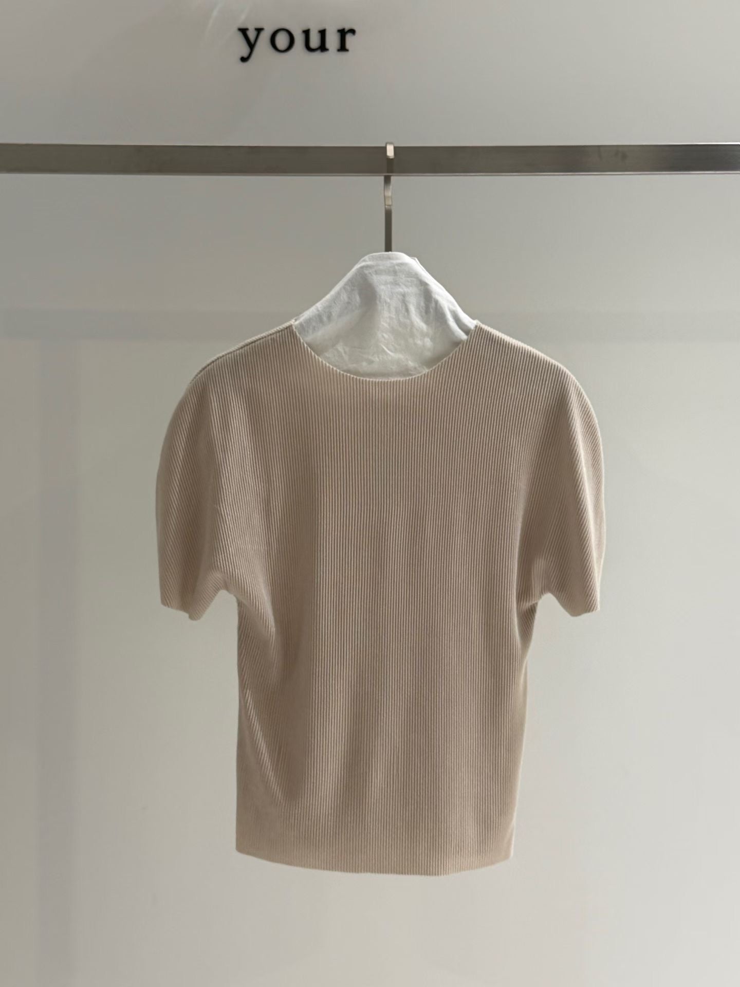 Velvet Ribbed Top (10-12Sep超抵價$268, 之後批發價$298)