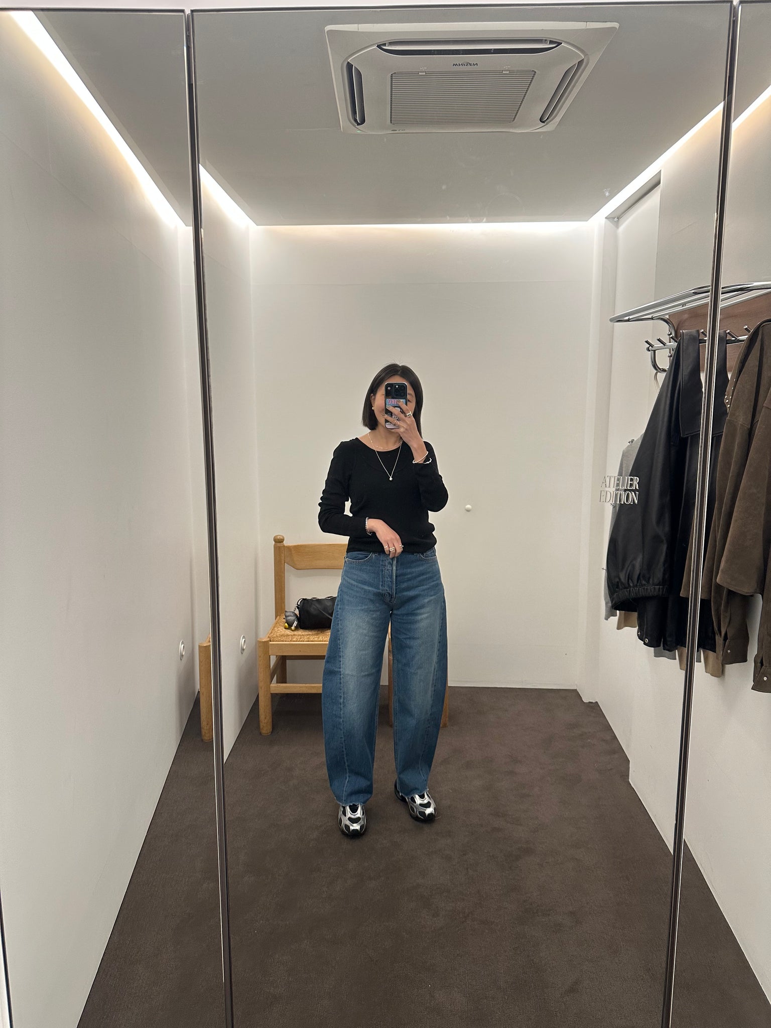 Quality Cocoon Shape Jeans (3-5Mar $568, 之後批發價$598）