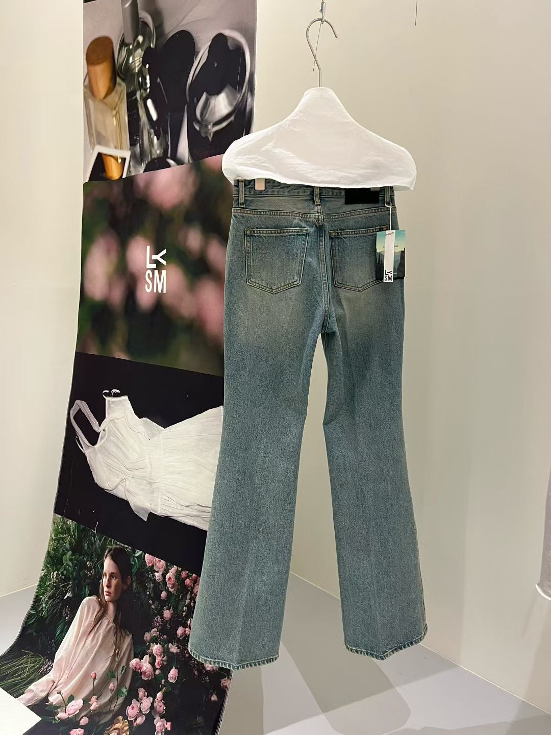 LYSM Signture Flare Jeans 2026  (16-18Apr $698, 之後批發價$768）
