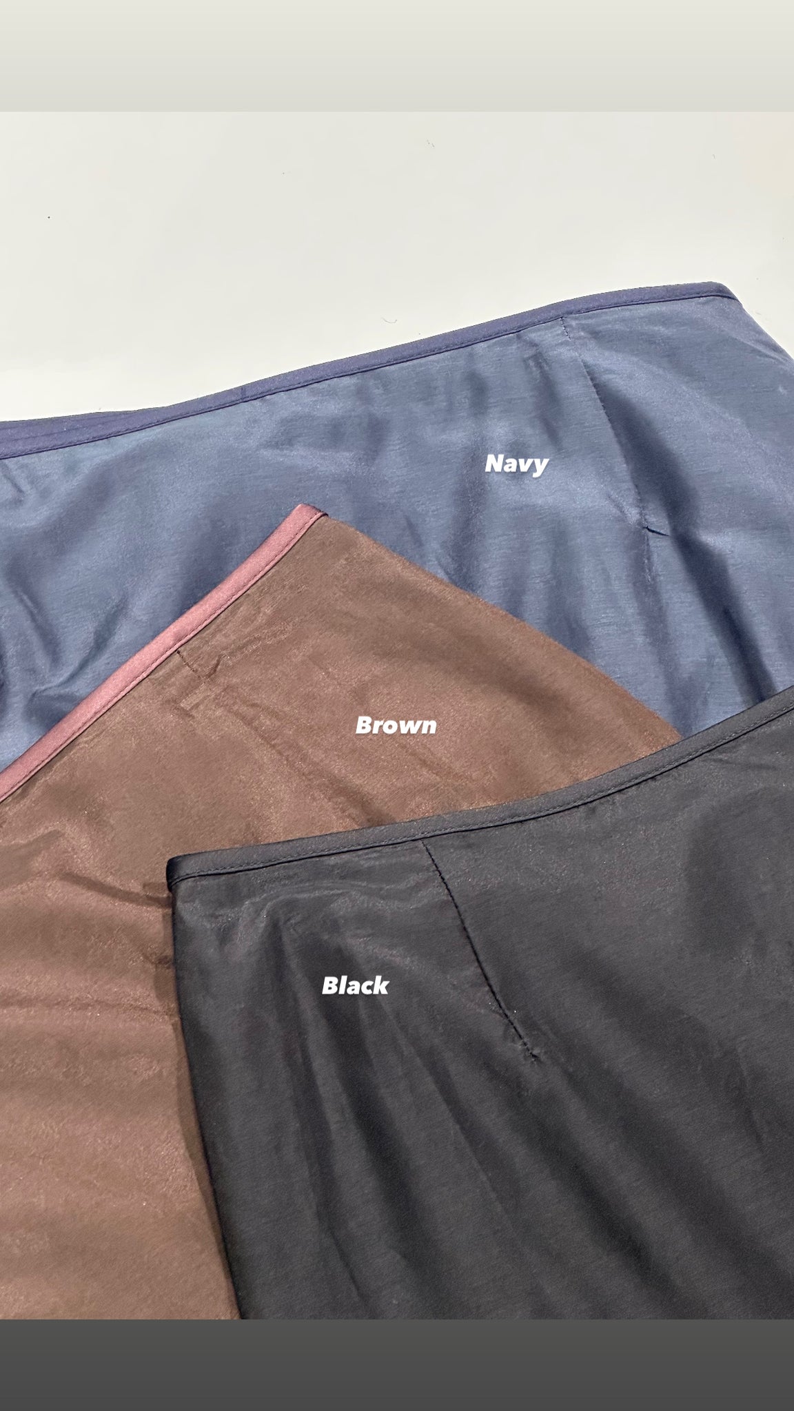 Halfway Silk Skirt (2-4Sep 超抵價$368, 之後批發價$398)