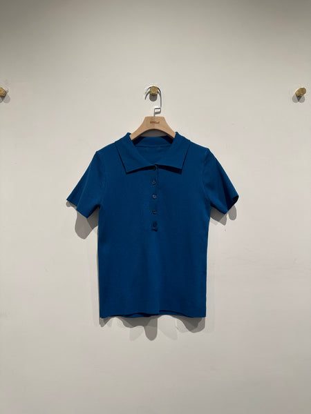 Colour Polo Knit Top (1-5Apr$268, 之後批發價$298）