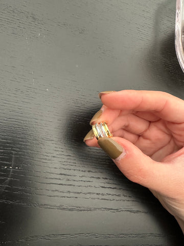 E9 (25-27Nov $298, 之後批發價$328）