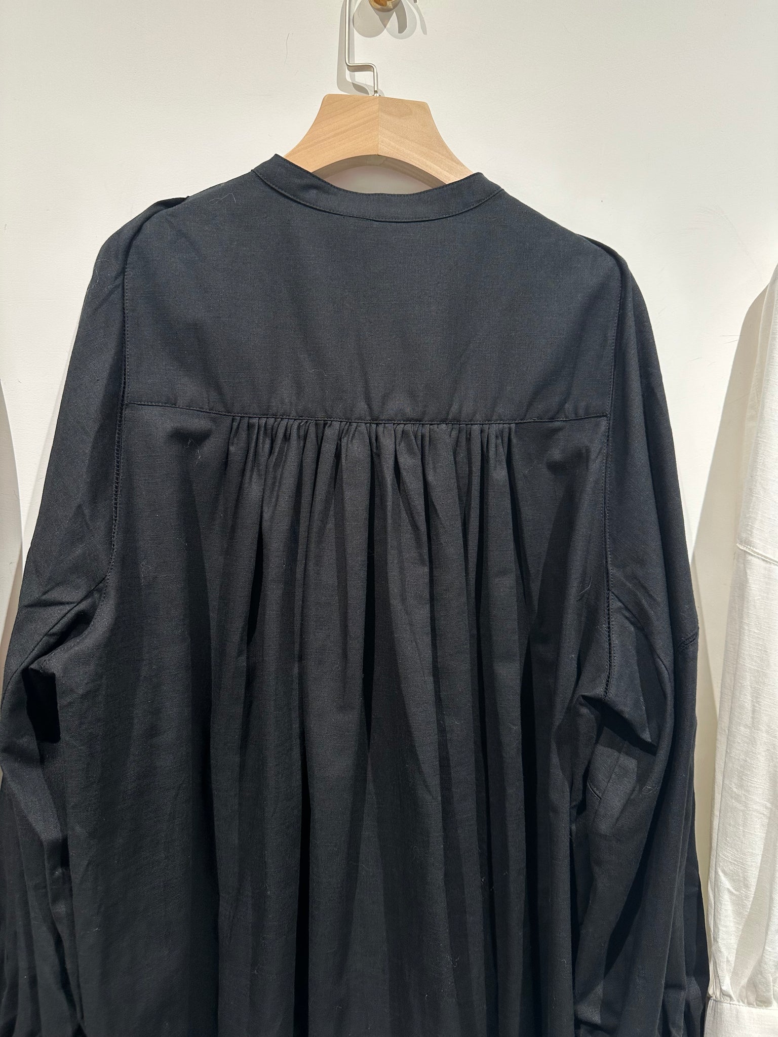 Deluxe Oversize Bohemia Blouse  (15-17Oct超抵價$498, 之後批發價$568)
