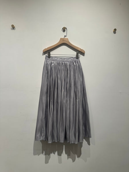 Reflective Flare Skirt (加購$198)
