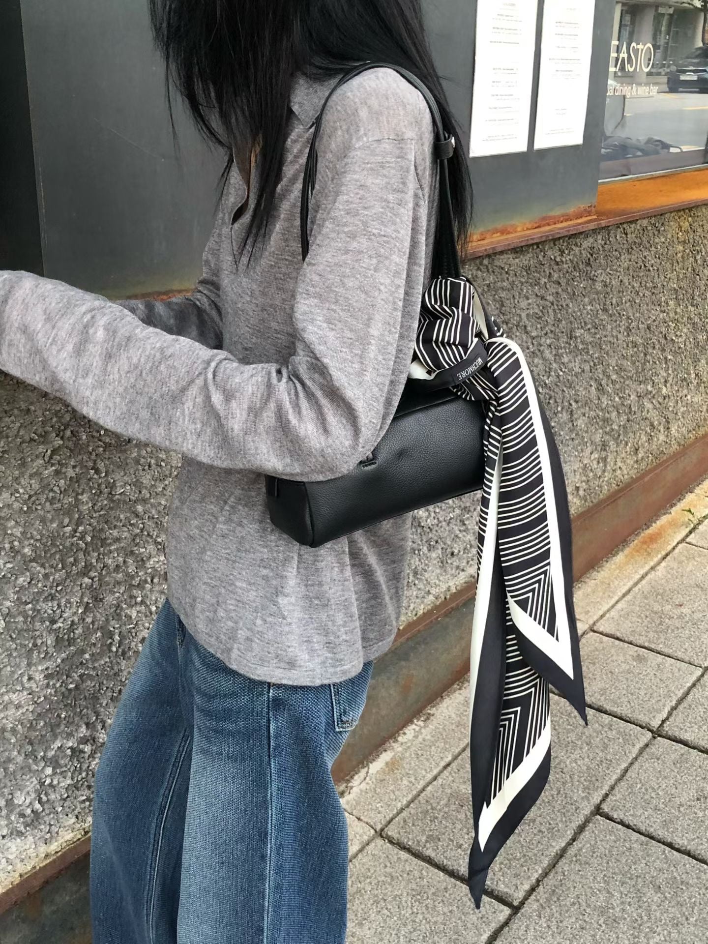 Premium Open Collar Knit Top  (15-17Oct超抵價$468, 之後批發價$498)