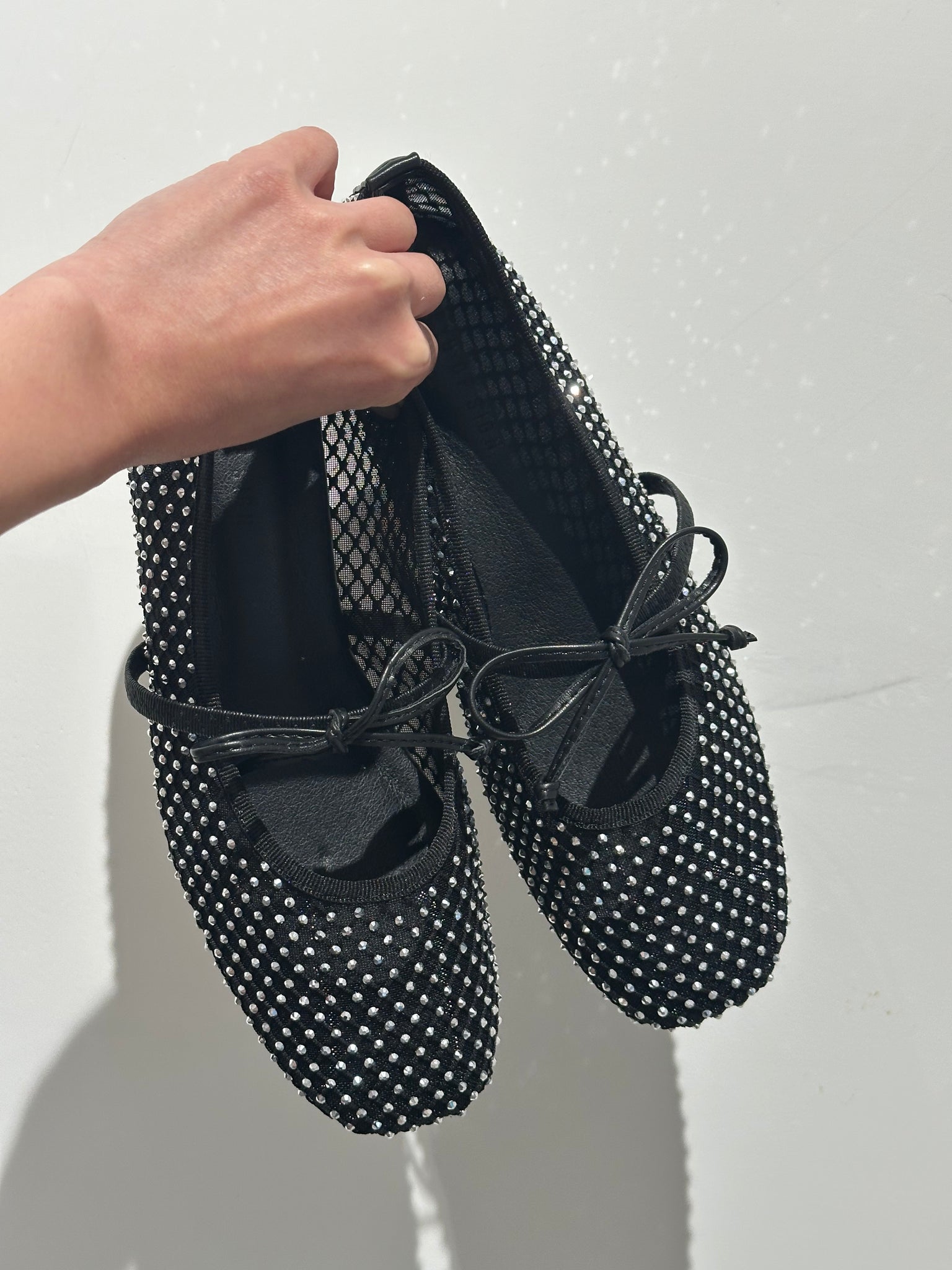 Bling Your Summer Shoes  (限時超抵快閃價$448至今晚23:59, 18-20Jun 超抵價$468, 之後批發價$498)