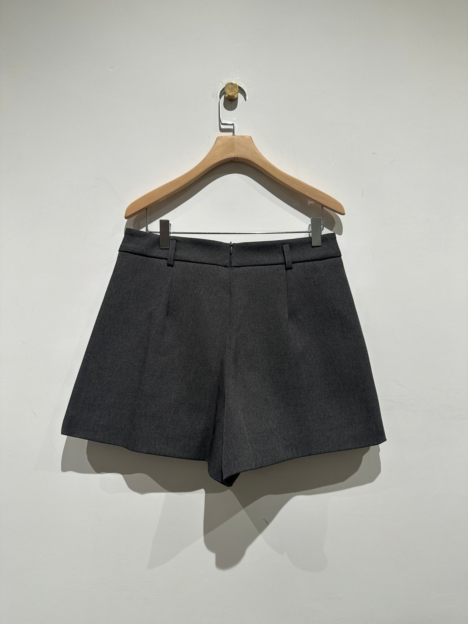 Triangula Shorts