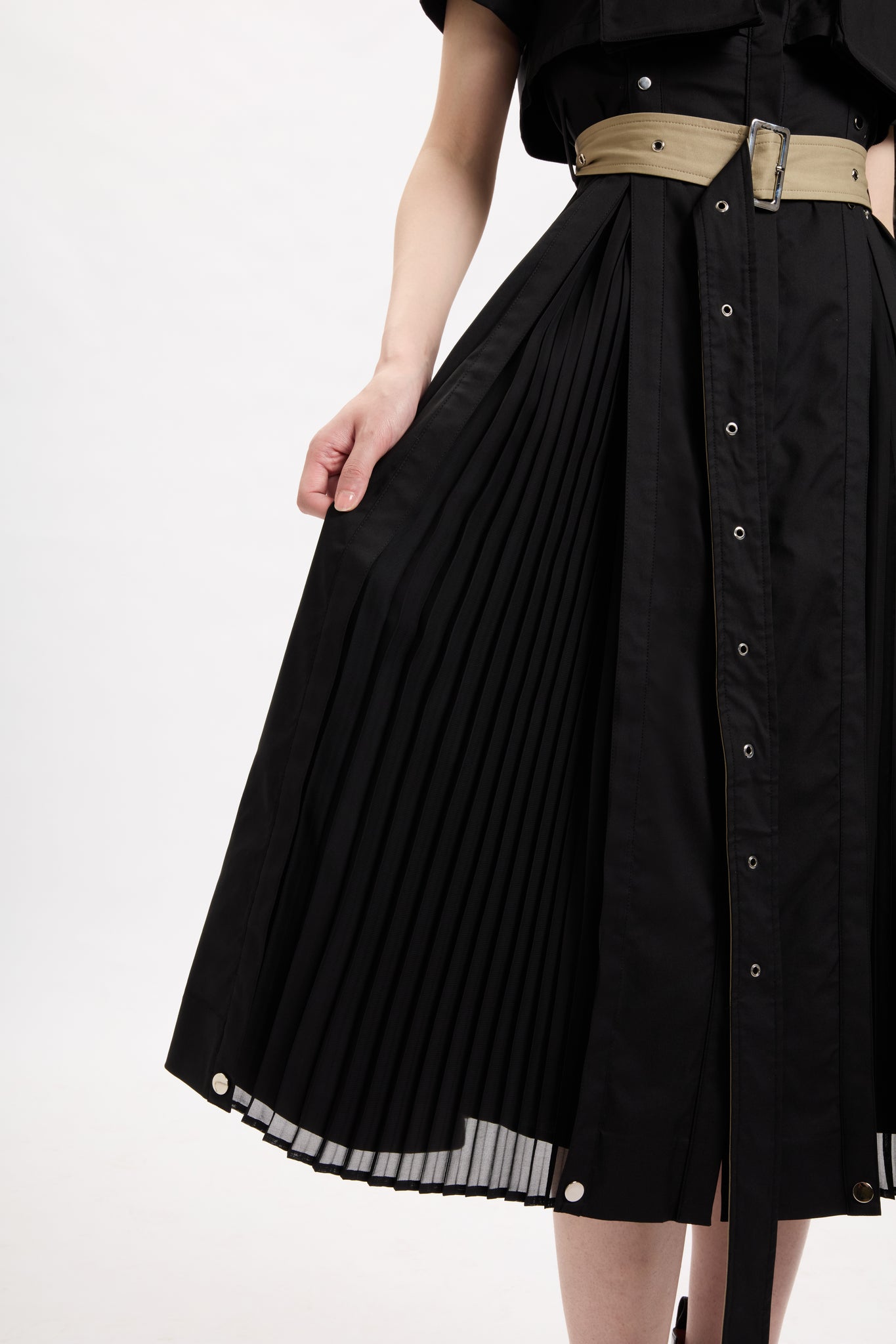 Signature Hidden Pleating Dress