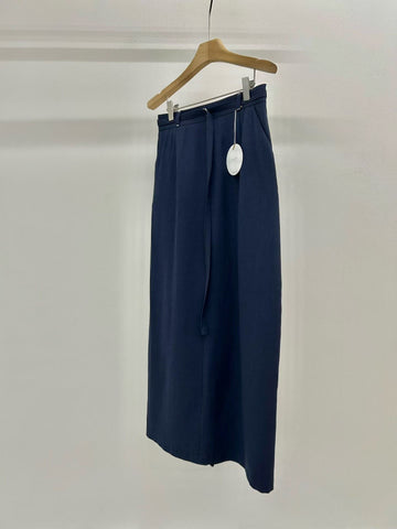Quality Stitch Skirt (18-20Jun 超抵價$368, 之後批發價$398)