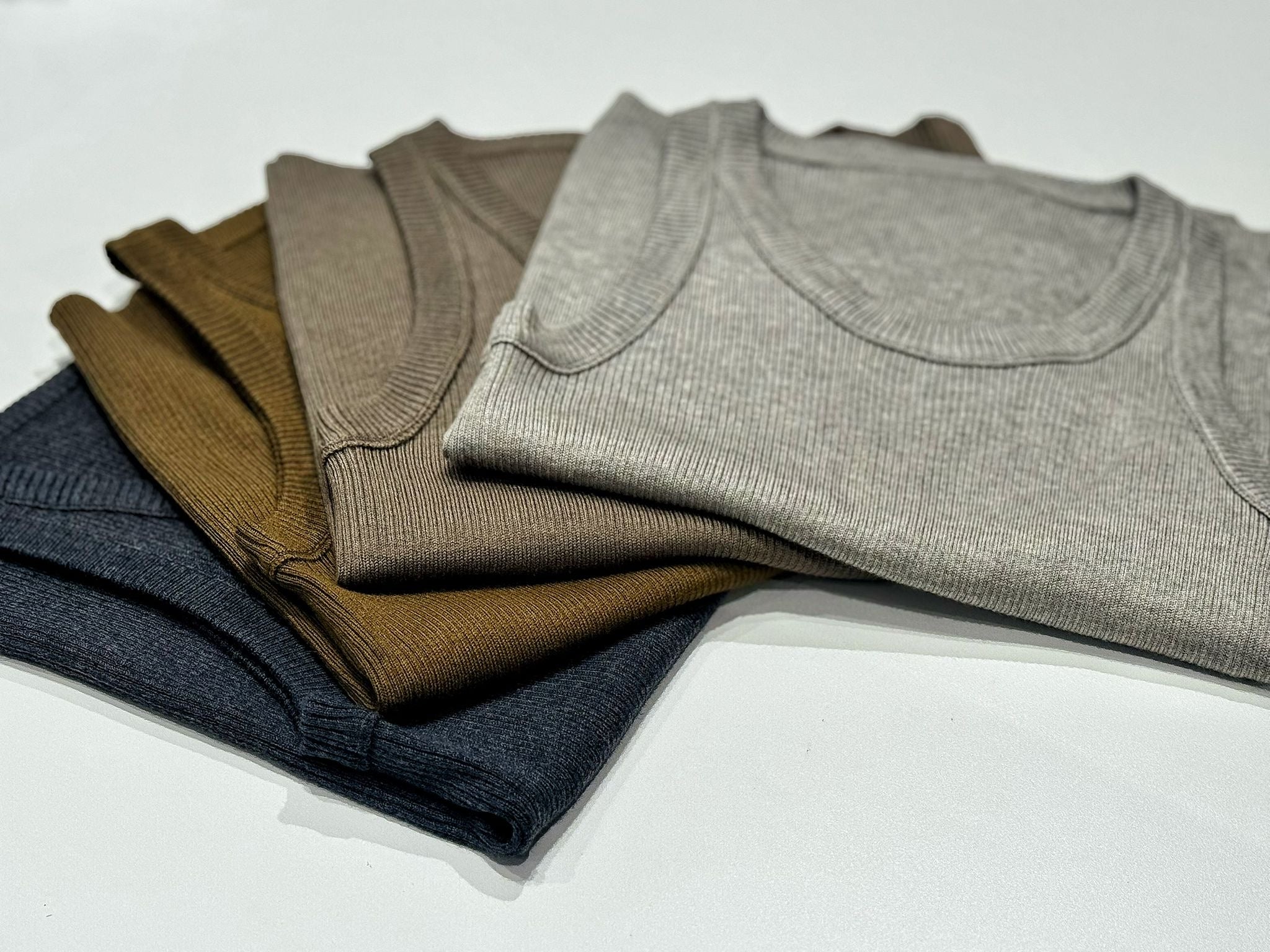 Knit Vest (加購$128)