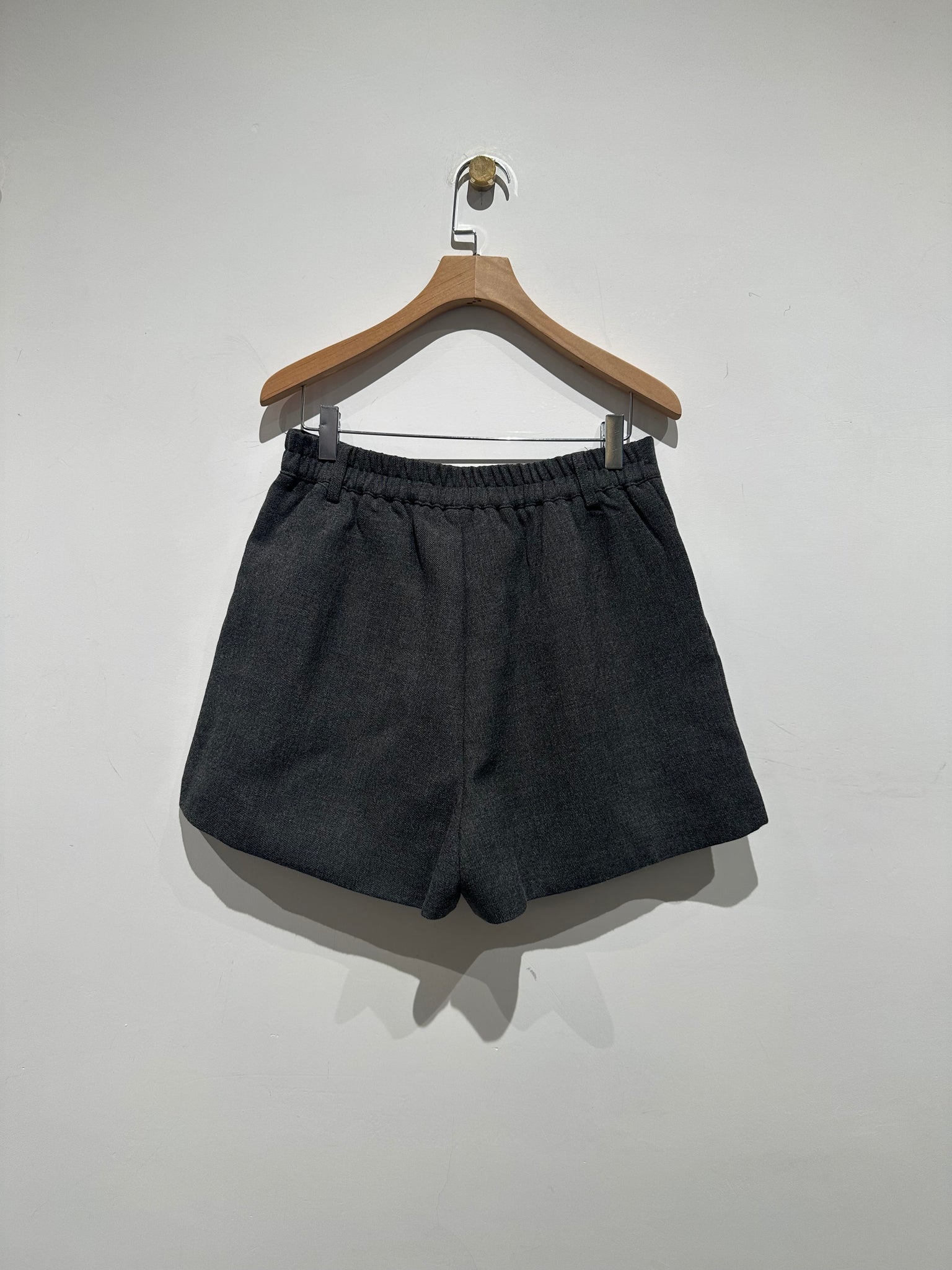 Wool Shorts (5-8Nov $298, 之後批發價$398）
