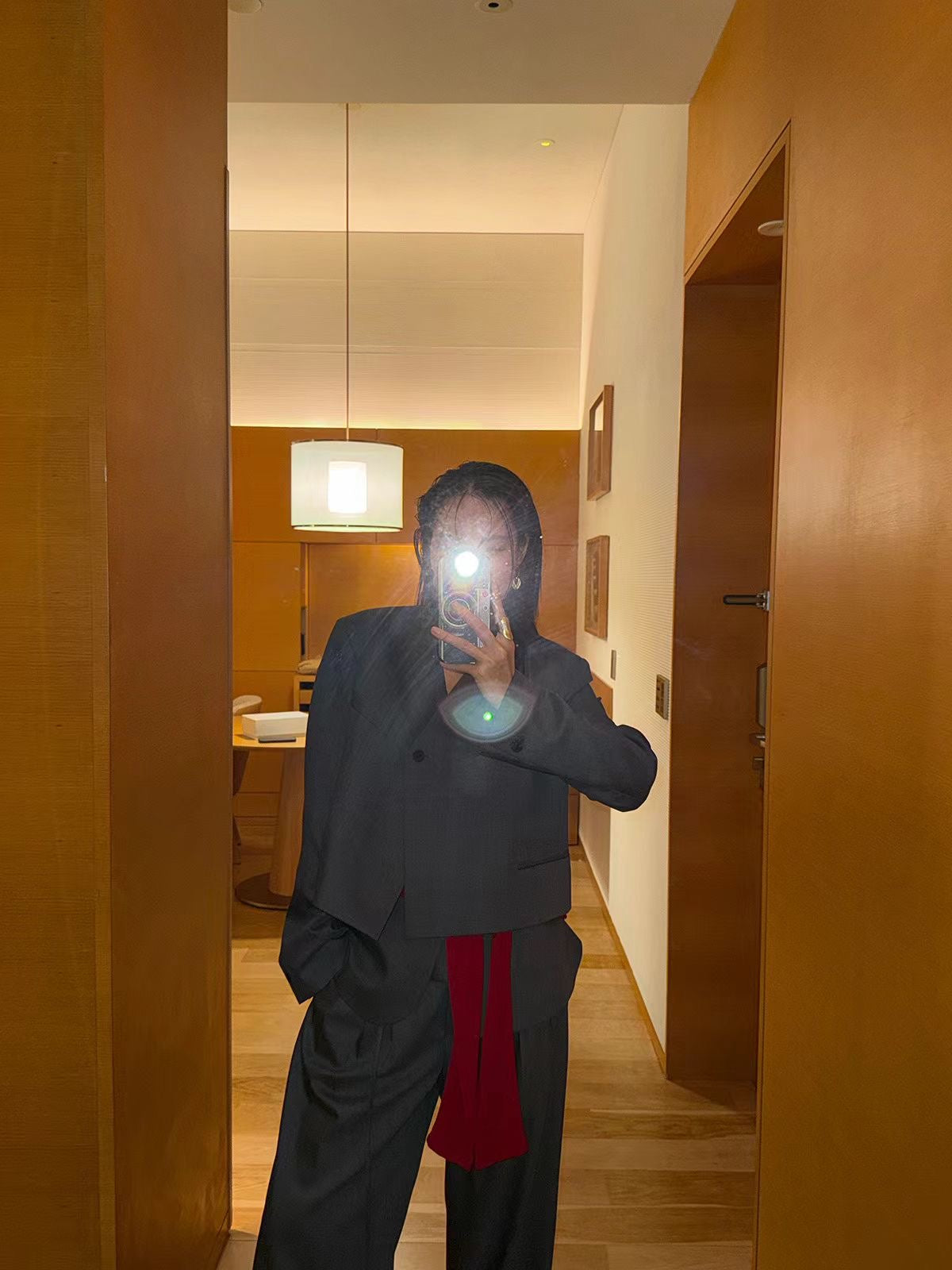 Season Best Cropped Blazer  (16-18Apr $1388, 之後批發價$1488）