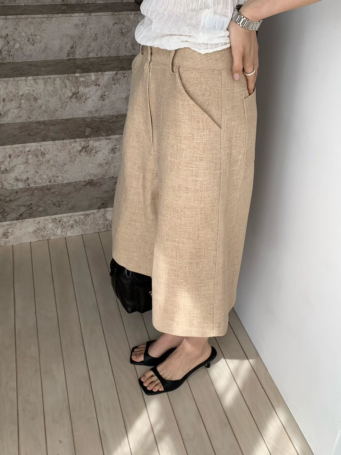Nice Cutting Bermuda Shorts (5-6Jun 超抵價$468, 之後批發價$498)