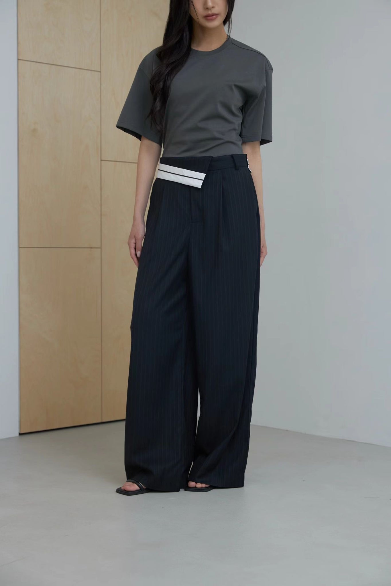 Fold Waist Tailor Pants  (24-27Jun 超抵價$598, 之後批發價$668)