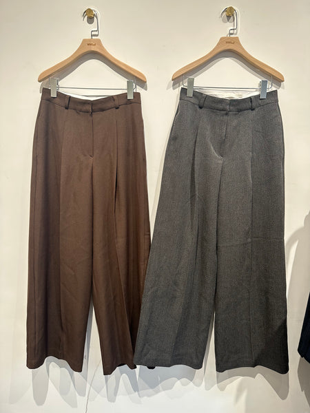 Essential Wide Leg Pants