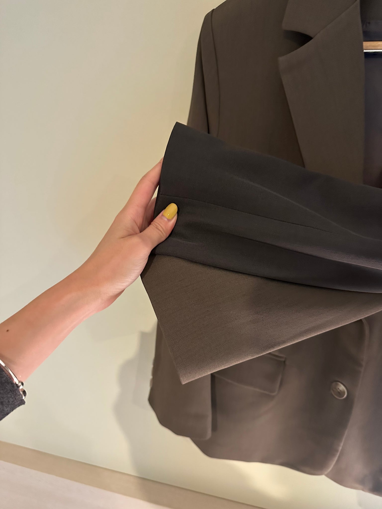 Essential Blazer (10-12Sep超抵價$498, 之後批發價$668)