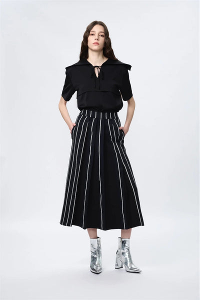 Eyelet Slits Block-Pleated Stripe Skirt