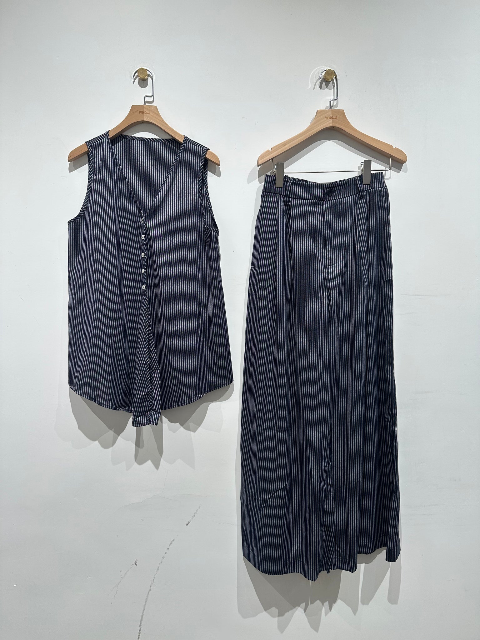 Vacation Stripe Pants Set (28-30May 超抵價$428, 之後批發價$468)