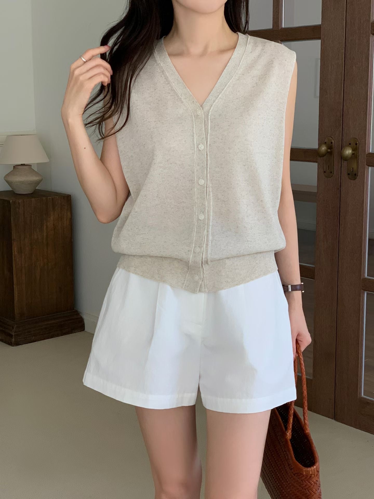 Button Knit Vest (18-20Jun 超抵價$248, 之後批發價$268)
