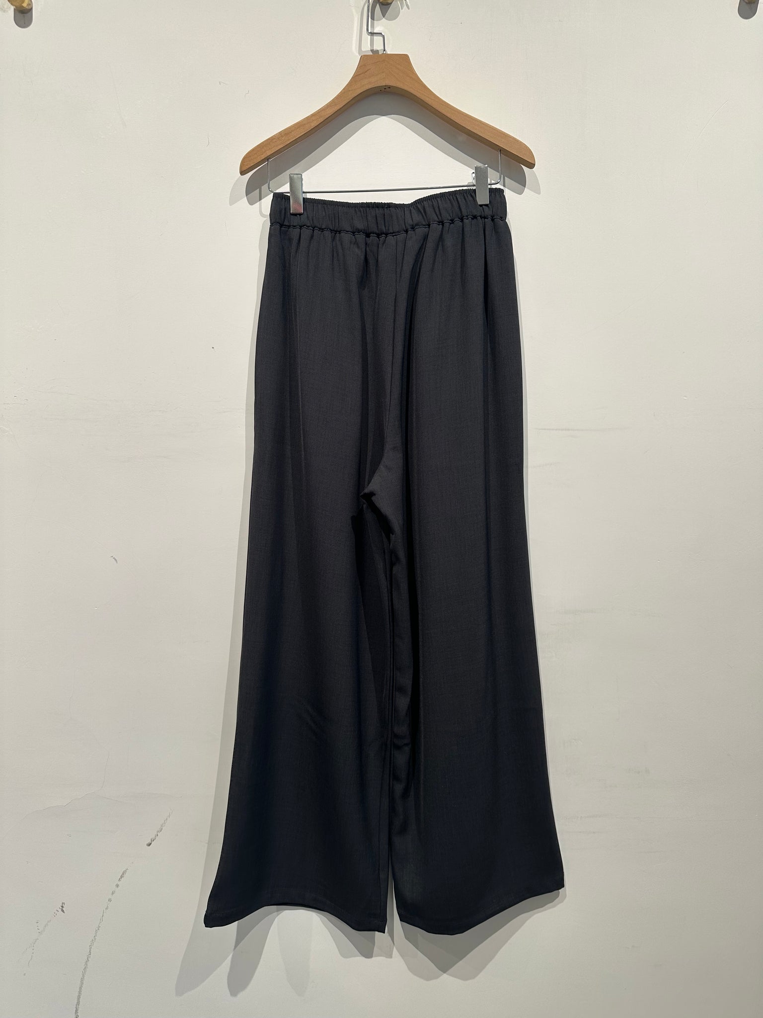 Must Buy Airport Drape Pants