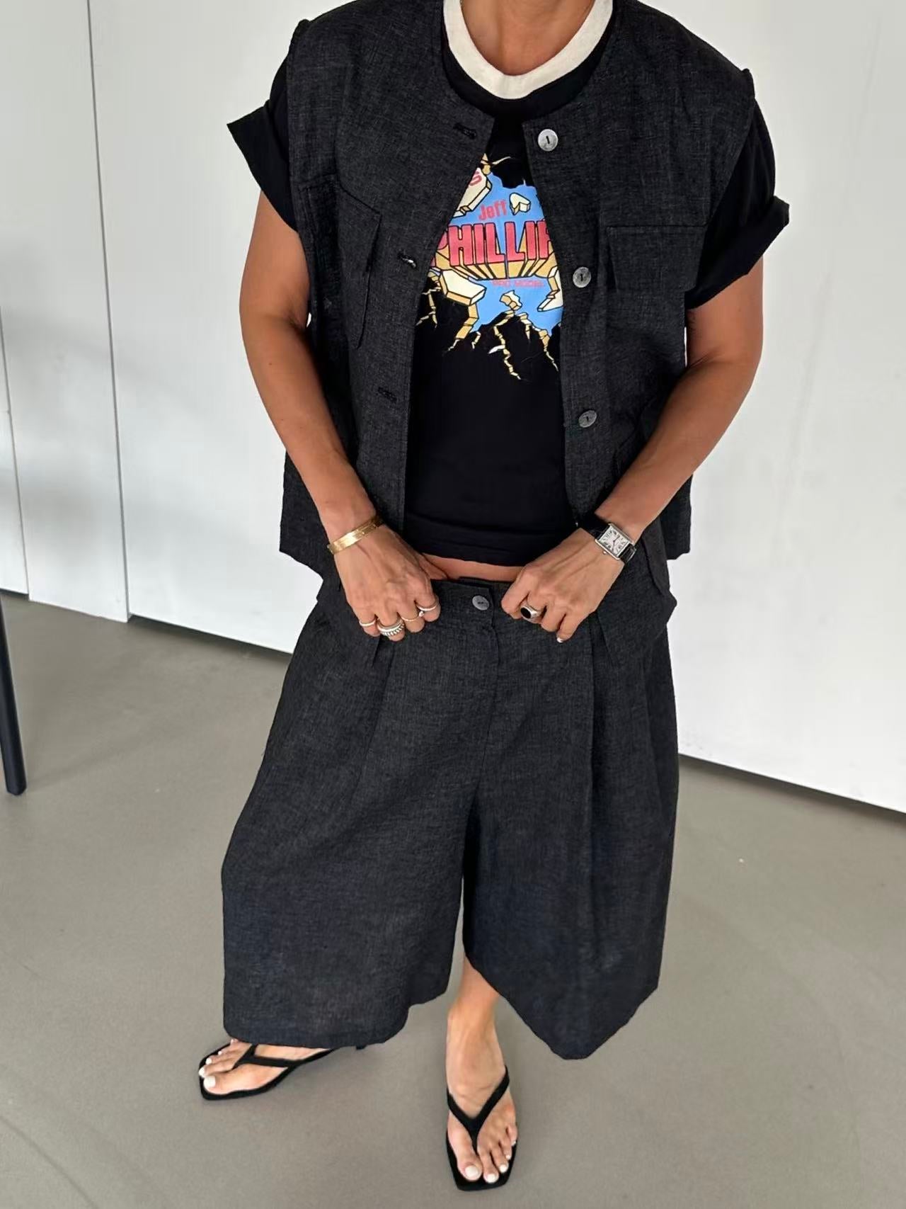 Bermuda Shorts (31Jul-2Aug 超抵價$668, 之後批發價$698)