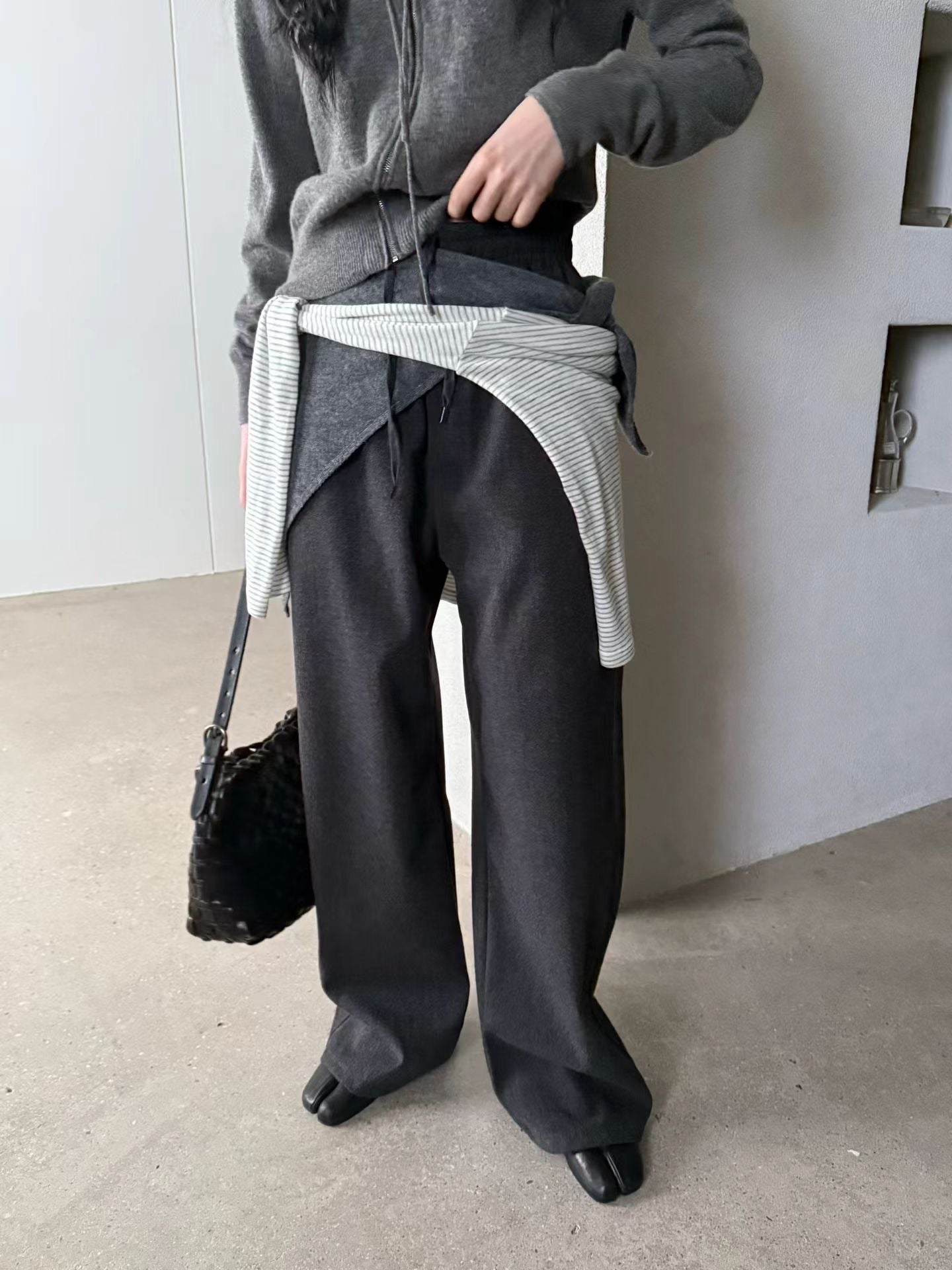 Essential Drape Wool Pants