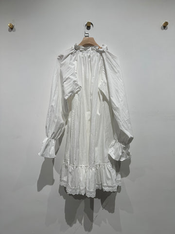 Bohemia White Dress (5-8Nov $298, 之後批發價$398）